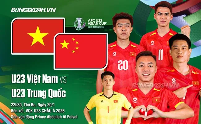 Đại diện chăm sóc khách hàng đang hỗ trợ qua điện thoại, biểu thị dịch vụ 24/7 của 77 Ball iOS